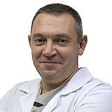 Врач Дороднев Анатолий Александрович