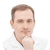 Врач Думенов Евгений Владиславович