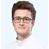 Врач Душин Даниил Юрьевич