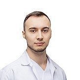 Врач Джабраилов Махмуд Ахматович
