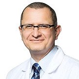 Врач Ефанов Михаил Германович