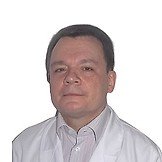 Врач Эксанов Алексей Маликович