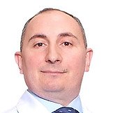 Врач Эпоян Мартин Александрович
