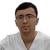 Врач Эргашов Максуджон Жумалиевич