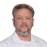 Врач Ермуш Станислав Геннадьевич
