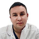 Врач Евсеев Василий Леонидович