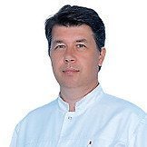 Врач Фадеев Артур Викторович