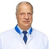 Врач Фадеев Борис Викторович
