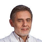 Врач Фатеев Юрий Ефимович