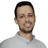 Врач Фейисса Александр Богале