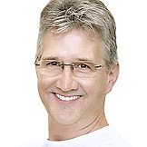 Врач Фолькер Гроссманн