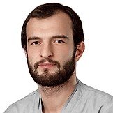 Врач Фролов Павел Александрович