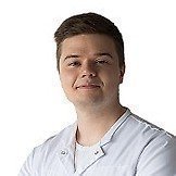 Врач Фроловичев Кирилл Андреевич