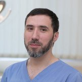 Врач Гаджикадиев Арслан Абдулгамидович