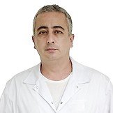 Врач Галеев Валерий Римович