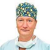 Врач Галлямов Эдуард Абдулхаевич
