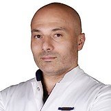Врач Гамбаров Гюндуз Азадович
