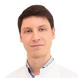 Врач Глазунов Петр Александрович