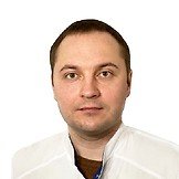 Врач Гниденко Руслан Иванович