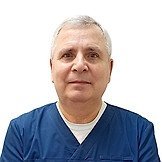 Врач Голобурдин Юрий Васильевич