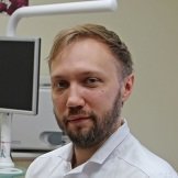 Врач Гранатов Леонид Евгеньевич