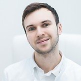 Врач Гребенников Семен Игоревич
