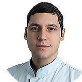Врач Гринис Георгий Эдуардович