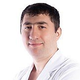 Врач Гучаев Руслан Вячиславович