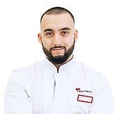 Врач Гусейнов Инар Идрис оглы