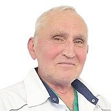 Врач Гуща Олег Андреевич