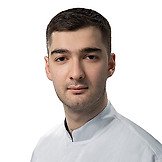 Врач Исаев Осман Азаматович