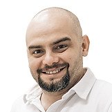 Врач Исламов Нарзан Низарович