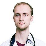 Врач Изюмов Андрей Дмитриевич