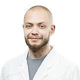 Врач Яцко Денис Олегович