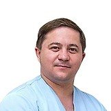Врач Юлов Руслан Владимирович