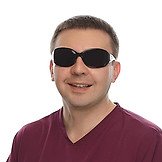 Врач Юнусов Али Кемальевич 