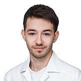 Врач Калантаров Георгий Константинович