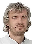 Врач Калашников Максим Константинович