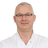 Врач Калашников Тимур Андреевич