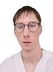 Врач Калюжный Руслан Сергеевич