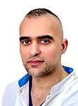Врач Камел Адиб