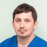 Врач Капитанов Иван Евгеньевич