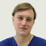 Врач Карабут Антон Андреевич
