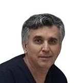Врач Караев Уткур Кенжаевич
