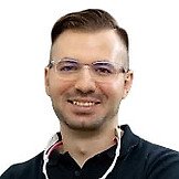 Врач Карапетян Вардан Арменович
