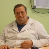 Врач Карелин Денис  Александрович