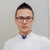 Врач Кавандин Антон Игоревич