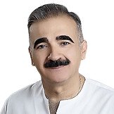 Врач Кавас Мохамад Нажи