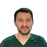 Врач Казимагомедов Эльхан Саладунханович