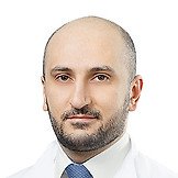Врач Хачатрян Ваагн Артурович 
